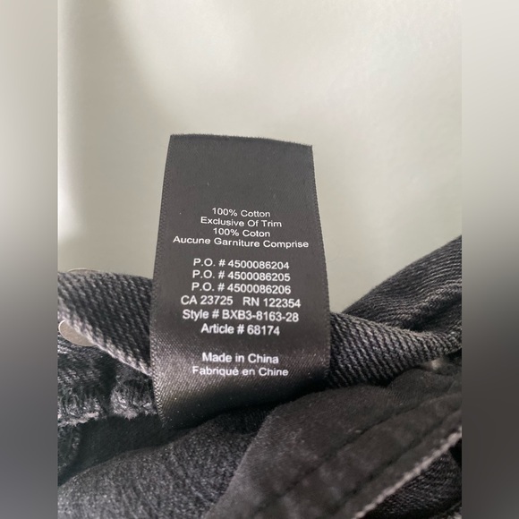 TNA Aritzia Black Denim Shortalls Size XS Adjustable Straps Pockets Summer - Picture 7 of 7